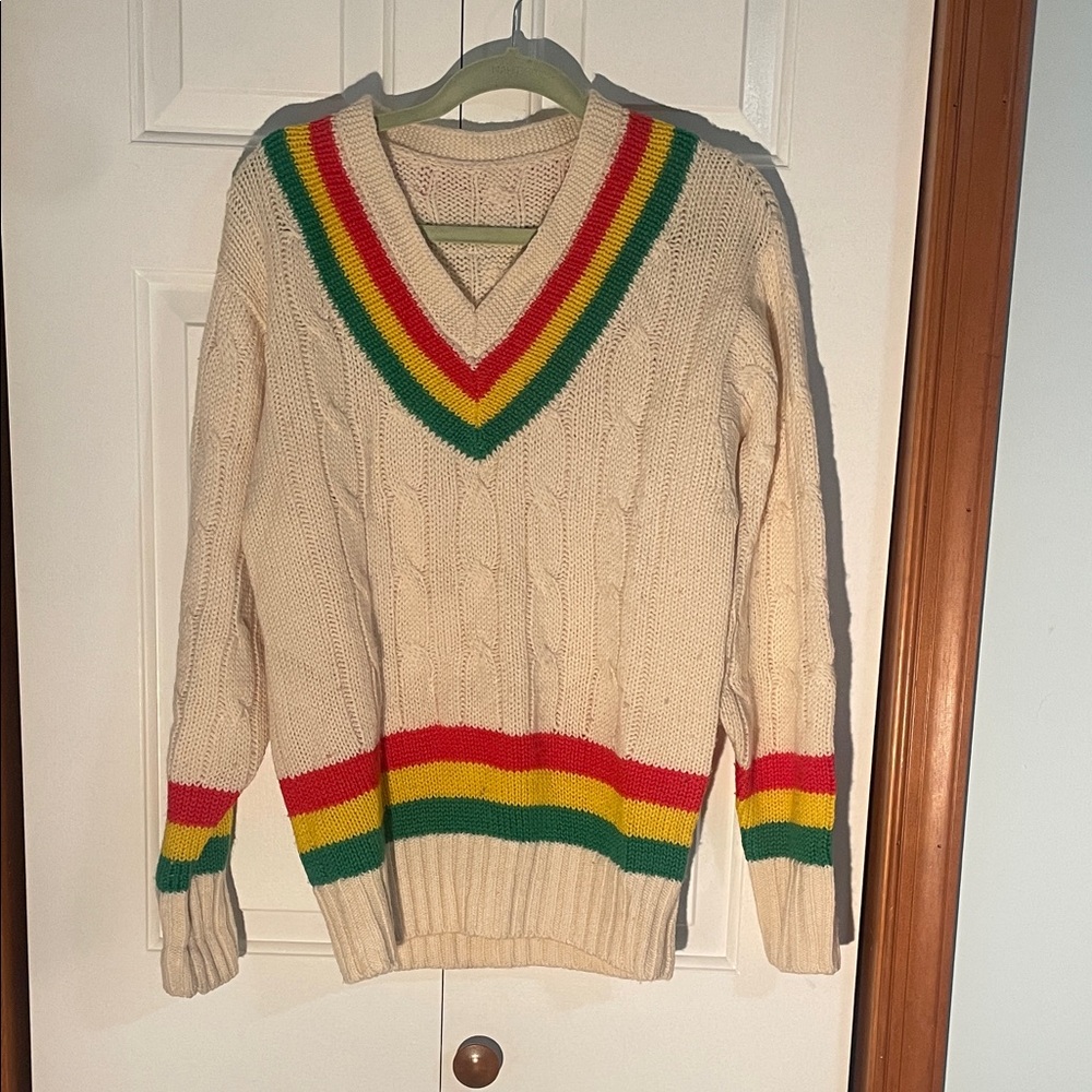 Multicolor V-Neck Cable Knit Sweater - Picture 2 of 6
